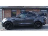 Land Rover Discovery bei Gebrauchtwagen.expert - Abbildung (2 / 15)