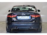 Jaguar XE bei Gebrauchtwagen.expert - Abbildung (8 / 15)
