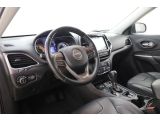 Jeep Cherokee bei Gebrauchtwagen.expert - Abbildung (13 / 15)