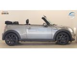 Mini Cooper S Cabrio bei Gebrauchtwagen.expert - Abbildung (7 / 15)