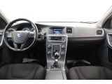 Volvo V60 bei Gebrauchtwagen.expert - Abbildung (14 / 15)