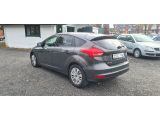 Ford Focus bei Gebrauchtwagen.expert - Abbildung (6 / 15)