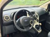 Ford Ka bei Gebrauchtwagen.expert - Abbildung (14 / 15) Ford Ka bei Gebrauchtwagen.expert - Abbildung (14 / 15)