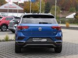 VW T-Roc bei Gebrauchtwagen.expert - Abbildung (6 / 12)