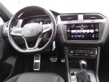 VW Tiguan bei Gebrauchtwagen.expert - Abbildung (11 / 12)