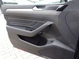 VW Passat bei Gebrauchtwagen.expert - Abbildung (12 / 14)