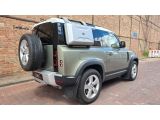 Land Rover Defender bei Gebrauchtwagen.expert - Abbildung (7 / 15) Land Rover Defender bei Gebrauchtwagen.expert - Abbildung (7 / 15)