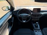 Ford Focus bei Gebrauchtwagen.expert - Abbildung (13 / 15) Ford Focus bei Gebrauchtwagen.expert - Abbildung (13 / 15)