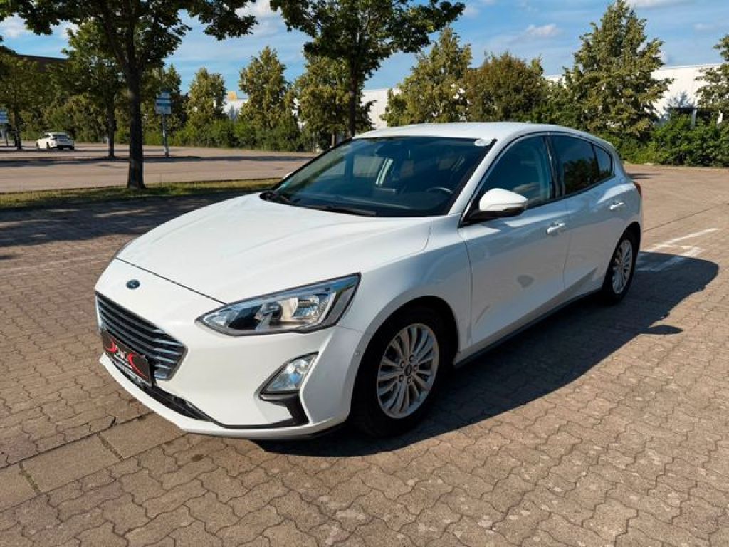 Ford Focus bei Gebrauchtwagen.expert - Hauptabbildung Ford Focus bei Gebrauchtwagen.expert - Hauptabbildung
