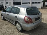 Nissan Almera bei Gebrauchtwagen.expert - Abbildung (4 / 15)