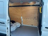 Ford Transit bei Gebrauchtwagen.expert - Abbildung (8 / 15) Ford Transit bei Gebrauchtwagen.expert - Abbildung (8 / 15)