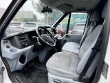 Ford Transit bei Gebrauchtwagen.expert - Abbildung (13 / 15) Ford Transit bei Gebrauchtwagen.expert - Abbildung (13 / 15)