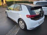 VW ID.3 bei Gebrauchtwagen.expert - Abbildung (6 / 15) VW ID.3 bei Gebrauchtwagen.expert - Abbildung (6 / 15)