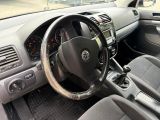 VW Golf V bei Gebrauchtwagen.expert - Abbildung (12 / 15)