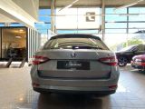 Skoda Superb bei Gebrauchtwagen.expert - Abbildung (6 / 15)