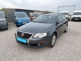 VW Passat bei Gebrauchtwagen.expert - Abbildung (2 / 15)