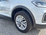 VW T-Roc bei Gebrauchtwagen.expert - Abbildung (9 / 15) VW T-Roc bei Gebrauchtwagen.expert - Abbildung (9 / 15)