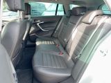 Opel Insignia bei Gebrauchtwagen.expert - Abbildung (12 / 15) Opel Insignia bei Gebrauchtwagen.expert - Abbildung (12 / 15)