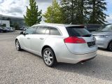 Opel Insignia bei Gebrauchtwagen.expert - Abbildung (4 / 15) Opel Insignia bei Gebrauchtwagen.expert - Abbildung (4 / 15)