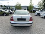 VW Passat bei Gebrauchtwagen.expert - Abbildung (6 / 15)