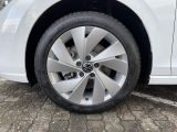 VW Golf bei Gebrauchtwagen.expert - Abbildung (4 / 10)
