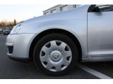 VW Golf V bei Gebrauchtwagen.expert - Abbildung (8 / 15)
