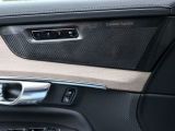 Volvo XC90 bei Gebrauchtwagen.expert - Abbildung (14 / 15) Volvo XC90 bei Gebrauchtwagen.expert - Abbildung (14 / 15)