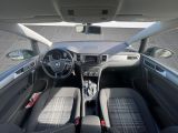 VW Golf Sportsvan bei Gebrauchtwagen.expert - Abbildung (2 / 15)