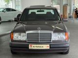 Mercedes-Benz 230 bei Gebrauchtwagen.expert - Abbildung (7 / 15)