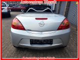 Opel Tigra bei Gebrauchtwagen.expert - Abbildung (4 / 12)