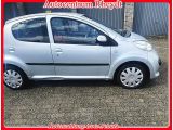 Peugeot 107 bei Gebrauchtwagen.expert - Abbildung (5 / 13)