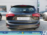 Ford Focus Turnier bei Gebrauchtwagen.expert - Abbildung (6 / 15) Ford Focus Turnier bei Gebrauchtwagen.expert - Abbildung (6 / 15)