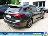 Ford Focus Turnier bei Gebrauchtwagen.expert - Abbildung (6 / 15) Ford Focus Turnier bei Gebrauchtwagen.expert - Abbildung (6 / 15)