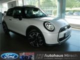 Mini Countryman Cooper bei Gebrauchtwagen.expert - Abbildung (3 / 15) Mini Countryman Cooper bei Gebrauchtwagen.expert - Abbildung (3 / 15)