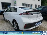 Hyundai IONIQ bei Gebrauchtwagen.expert - Abbildung (4 / 15)