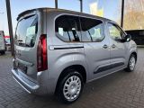 Opel Combo bei Gebrauchtwagen.expert - Abbildung (4 / 14) Opel Combo bei Gebrauchtwagen.expert - Abbildung (4 / 14)