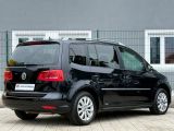 VW Touran bei Gebrauchtwagen.expert - Abbildung (3 / 15)