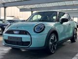 Mini Cooper S bei Gebrauchtwagen.expert - Abbildung (3 / 15) Mini Cooper S bei Gebrauchtwagen.expert - Abbildung (3 / 15)