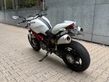 Ducati Monster bei Gebrauchtwagen.expert - Abbildung (8 / 15)