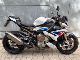 BMW S 1000 bei Gebrauchtwagen.expert - Abbildung (9 / 15) BMW S 1000 bei Gebrauchtwagen.expert - Abbildung (9 / 15)