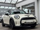Mini Cooper S bei Gebrauchtwagen.expert - Abbildung (3 / 15)