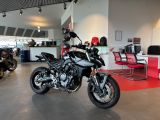 Suzuki Motorräder bei Gebrauchtwagen.expert - Abbildung (3 / 10) Suzuki Motorräder bei Gebrauchtwagen.expert - Abbildung (3 / 10)