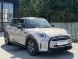 Mini Cooper bei Gebrauchtwagen.expert - Abbildung (2 / 15) Mini Cooper bei Gebrauchtwagen.expert - Abbildung (2 / 15)