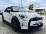 Mini Cooper S Cabrio bei Gebrauchtwagen.expert - Abbildung (2 / 15)