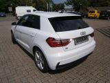 Audi A1 Sportback bei Gebrauchtwagen.expert - Abbildung (2 / 12)
