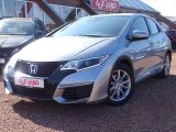 Honda Civic bei Gebrauchtwagen.expert - Abbildung (2 / 15)