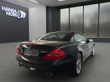 Mercedes-Benz SL-Klasse bei Gebrauchtwagen.expert - Abbildung (2 / 15)