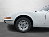 Opel GT bei Gebrauchtwagen.expert - Abbildung (8 / 15)