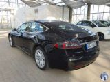 Tesla Model S bei Gebrauchtwagen.expert - Abbildung (6 / 14)