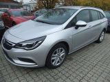 Opel Astra bei Gebrauchtwagen.expert - Abbildung (2 / 15)